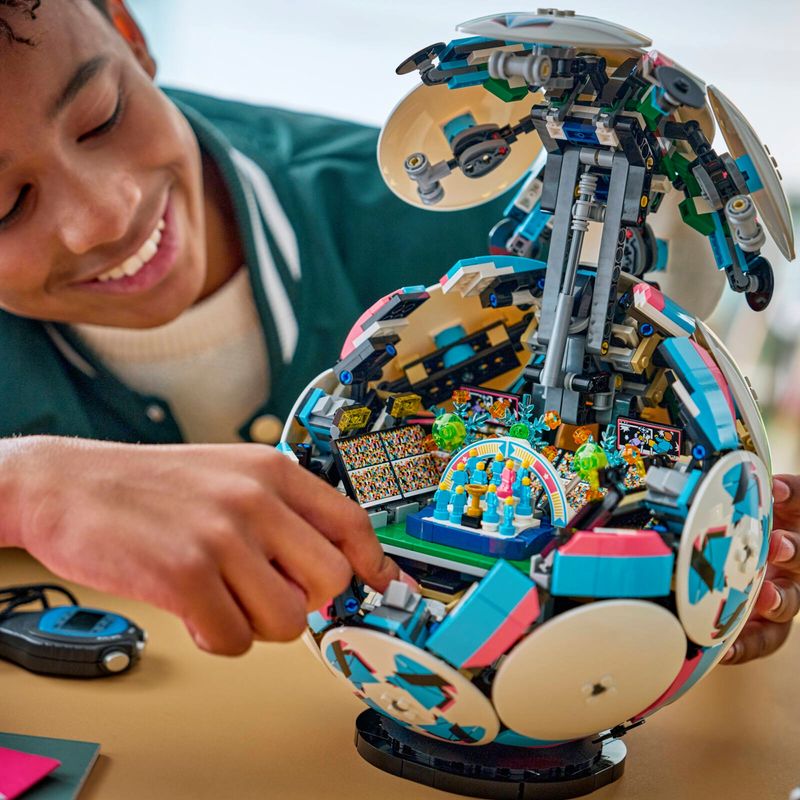 Lego Editions - Football Ball