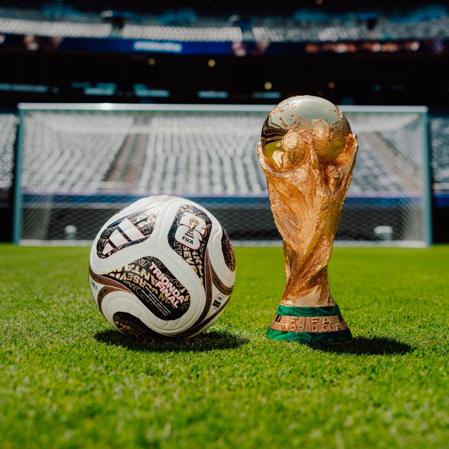 Balón Copa Mundial de la FIFA 26™ Trionda Finals Pro